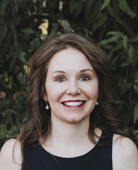 Dr Rozanne Opperman